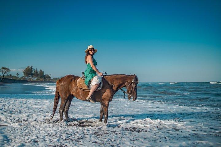 Bali Hesttur-eventyr på stranden