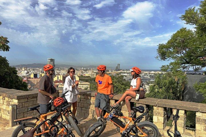 バルセロナモンジュイックEバイクツアー：城、景色＆見どころ
