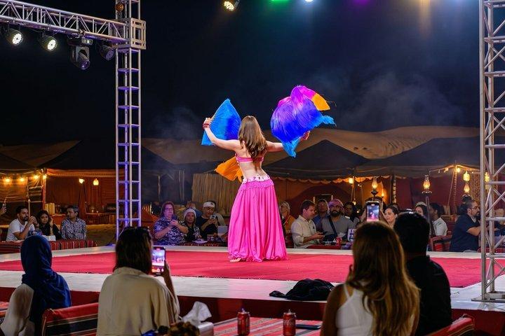 VIP-ökensafari Dubai, kamelridning, BBQ-middagsshows