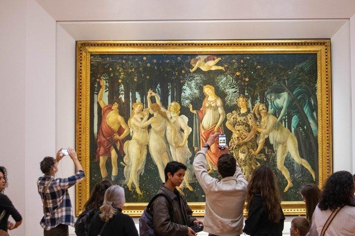 Uffizi Small Group Tour with Optional Vasari Corridor Access