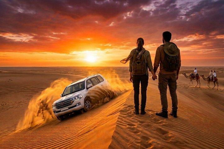 Doha Zonsondergang Woestijn Safari: Dune Bashing, Kamelrit & Binnenzee
