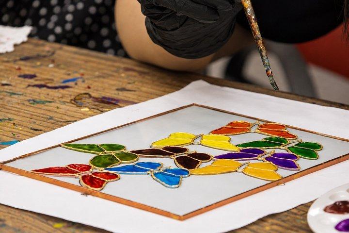 Stained Glass Painting Workshop in a Stylish Istanbul Atelier