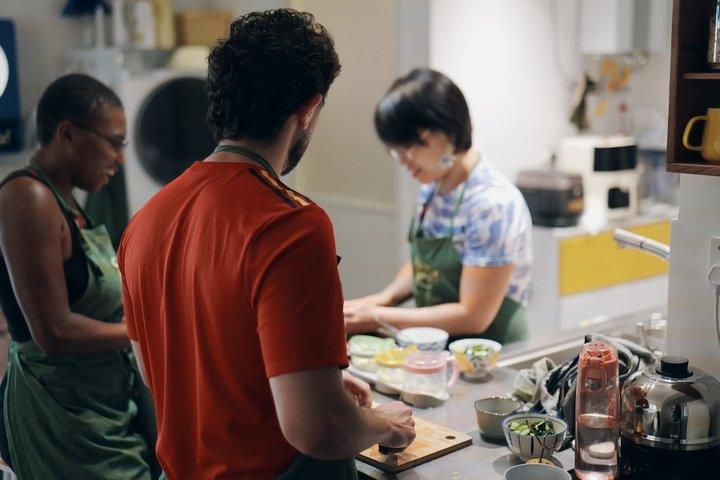 Cook Cantonese Food in a Local Home Historical Neighborhood