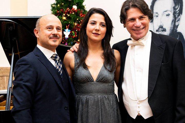 ローマ：クリスマスオペラコンサート＆伝統的なイタリア語のアペリティーヴォ