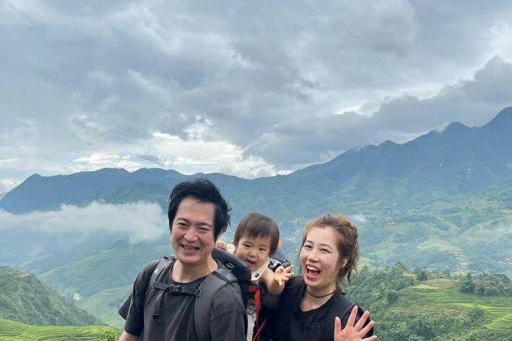 プライベートサパのエコアドベンチャートレック・モン族の村を巡り地元のランチ付き
