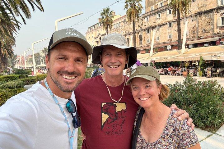 Palastgeheimnisse und lustige Geschichtstour mit Mario