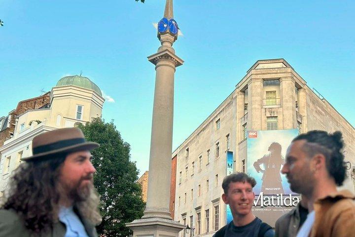 ロンドンのダークな歴史を巡る少人数ツアー