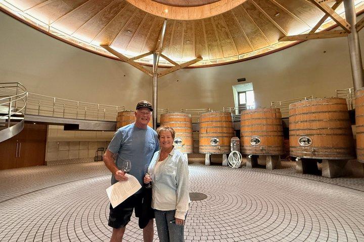 Hawke’s Bay Luxury Wine Tour for Two with Winery Lunch