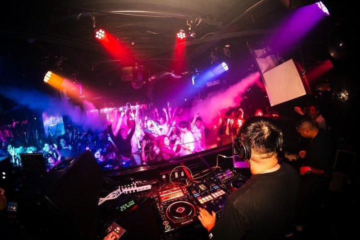 大阪道頓堀 GALA リゾート ナイトクラブ入場チケット