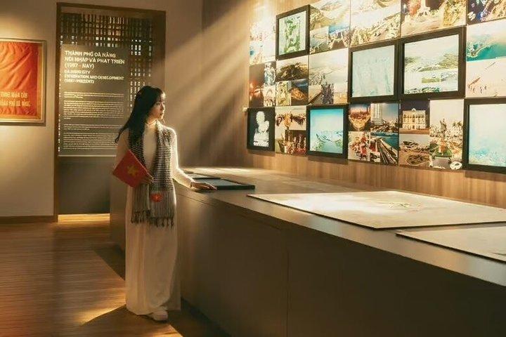プライベート ダナン リンウン寺文化博物館とハン市場