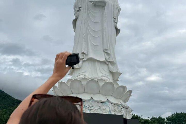 プライベート ダナン リンウン寺文化博物館とハン市場