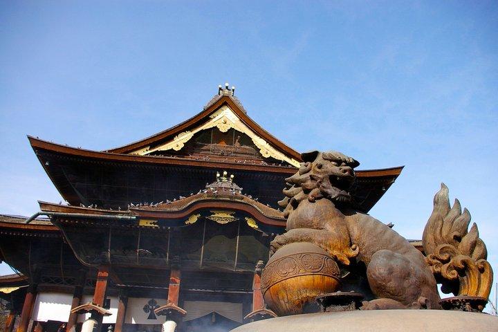 白馬スノーモンキーツアーと善光寺出発