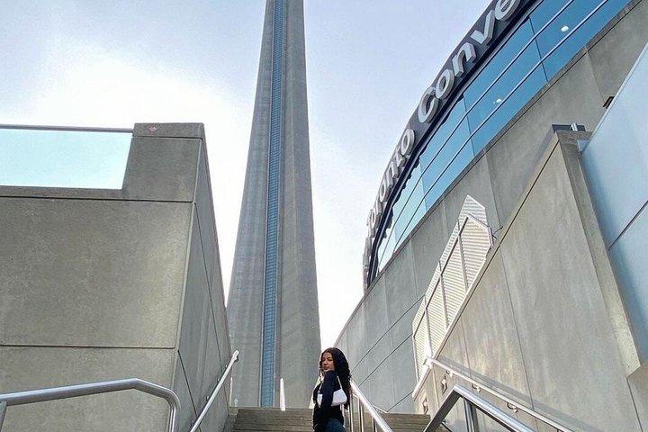 トロントプライベート豪華シティツアーと象徴的な名所