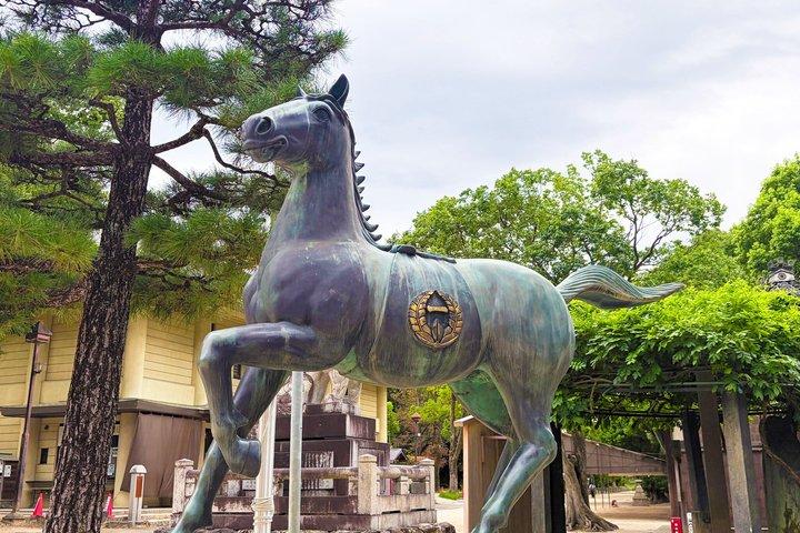 京都：伏見稲荷、隠れた名所と地元文化をEバイクで巡る