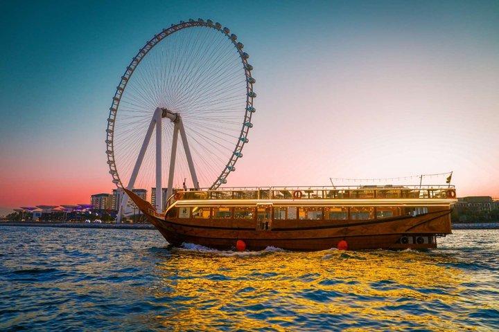 Jack Sparrow Dhow Dinner Cruise mit Buffet