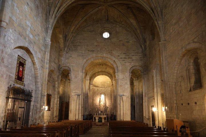 Medieval Navarra: Olite Palace, Javier Castle, Leyre & Lunch