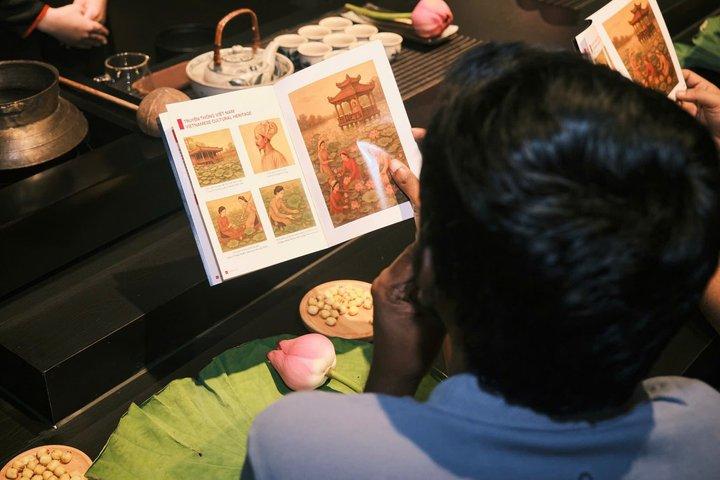 ホーチミン市：体験型ベトナム蓮茶体験