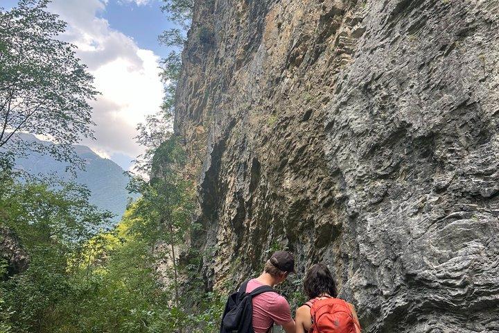 スコピエ発 カメンジャネ滝とシャール山ハイキング