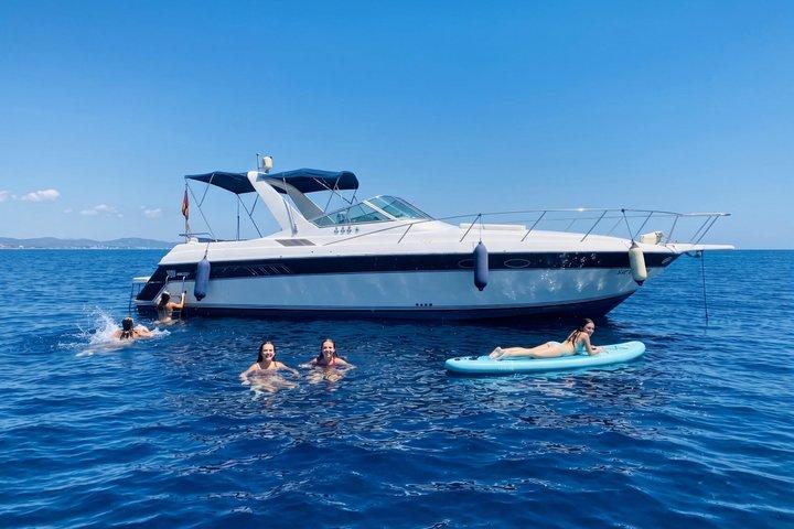 Privéjacht met kapitein huren in Barcelona