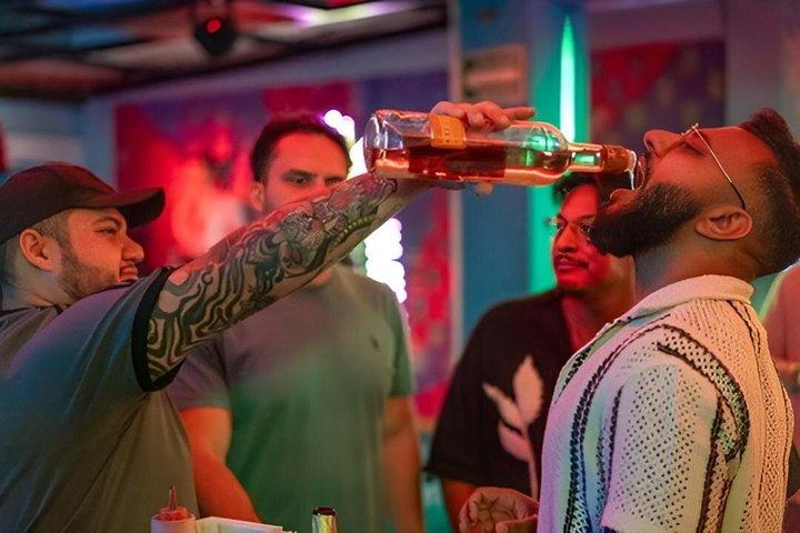 Pubcrawl; Bartur gennem Guadalajaras sejeste kvarter
