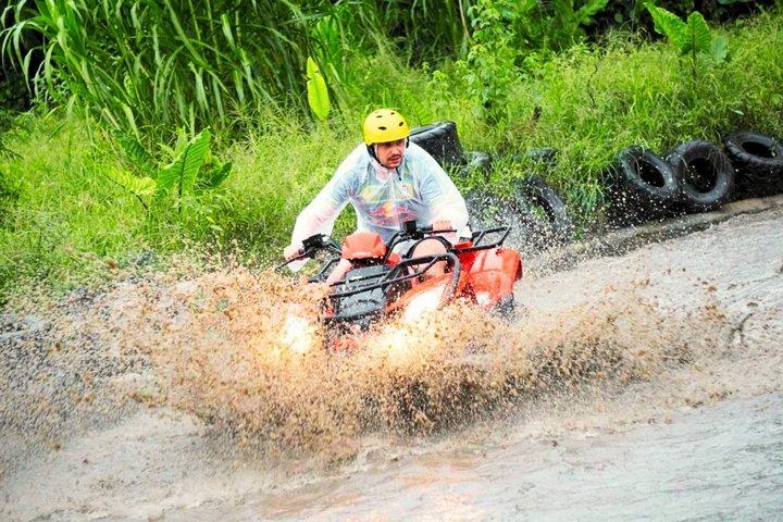 バリ島 ATV ホワイトウォーターラフティング＆ジャングルスイングアドベンチャー終日