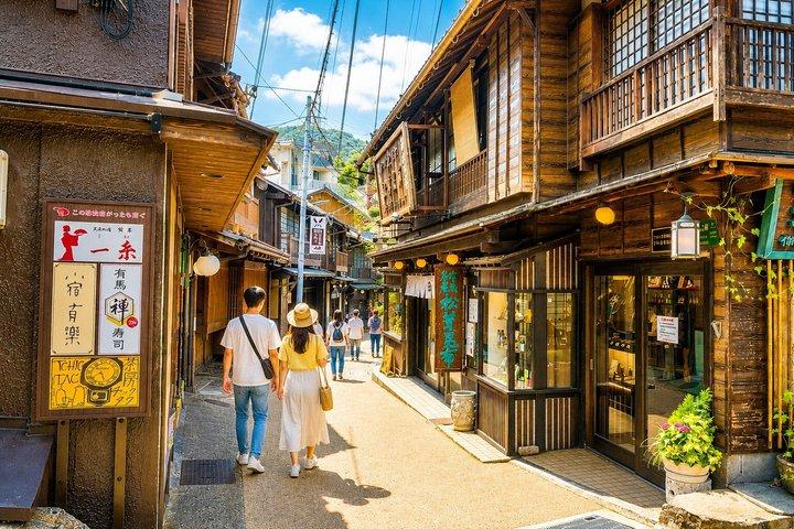 姫路城・有馬温泉・六甲山：大阪発日帰りバスツアー