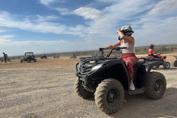 Marrakech Ørken Premium Quad, Kamel, Pool, Middag og Show