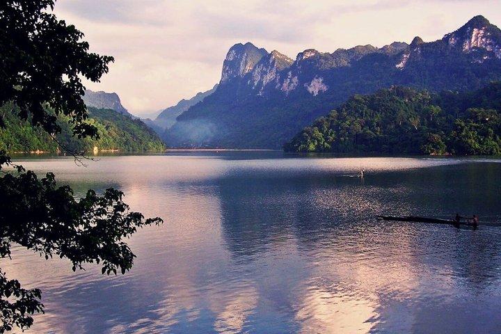 バベ湖の隠された美しさを探検する2日間のアドベンチャー
