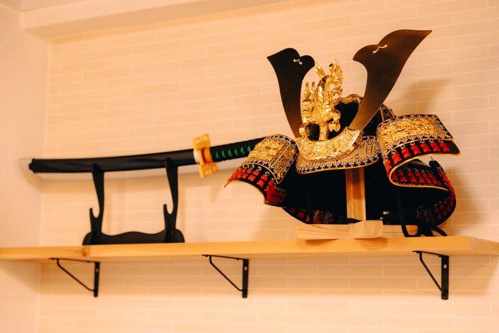 浅草の飲み放題のお酒とマグロ・サーモンの寿司おまかせ