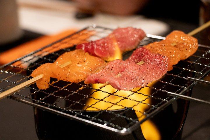 浅草の飲み放題のお酒とマグロ・サーモンの寿司おまかせ