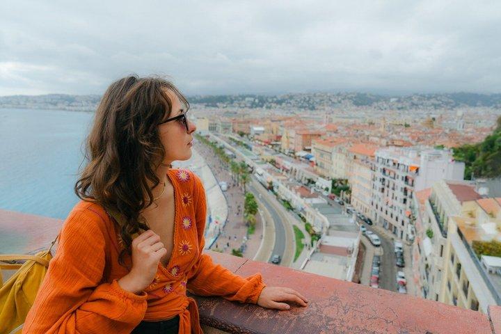 Private Photoshoot with Panoramic Views and Beach in Nice