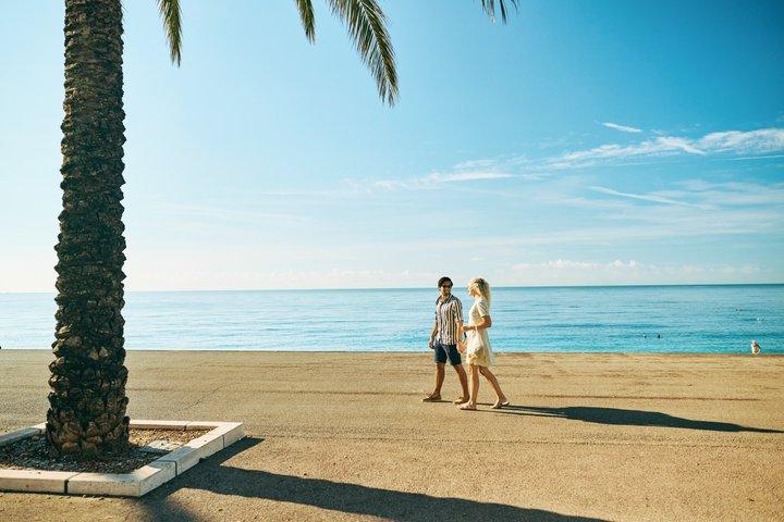 Private Photoshoot with Panoramic Views and Beach in Nice