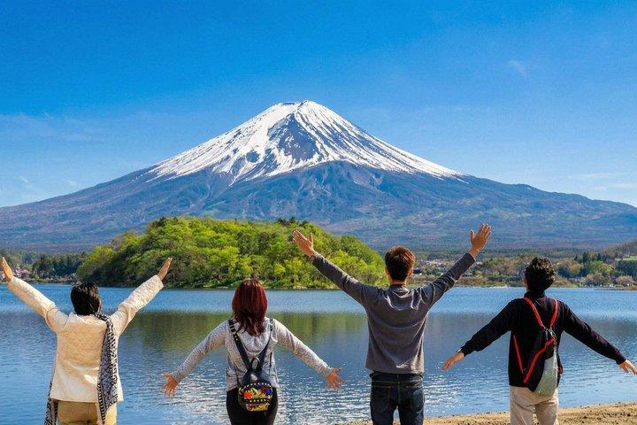 一日で楽しむ富士山の4つの象徴的な絶景スポットを発見しよう
