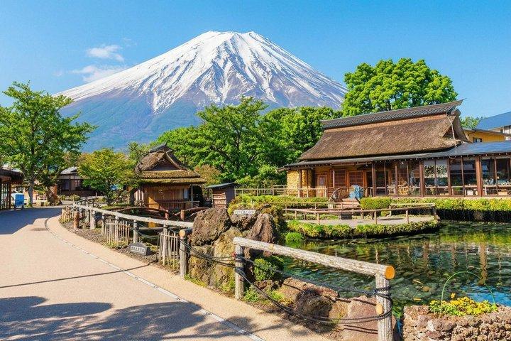 一日で楽しむ富士山の4つの象徴的な絶景スポットを発見しよう