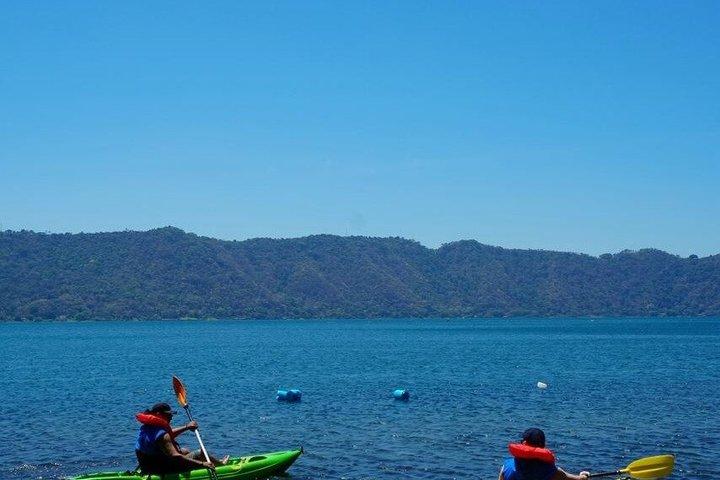 Lake Coatepeque Breakfast and Kayak Experience