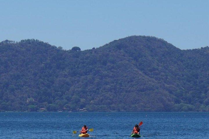 Lake Coatepeque Breakfast and Kayak Experience