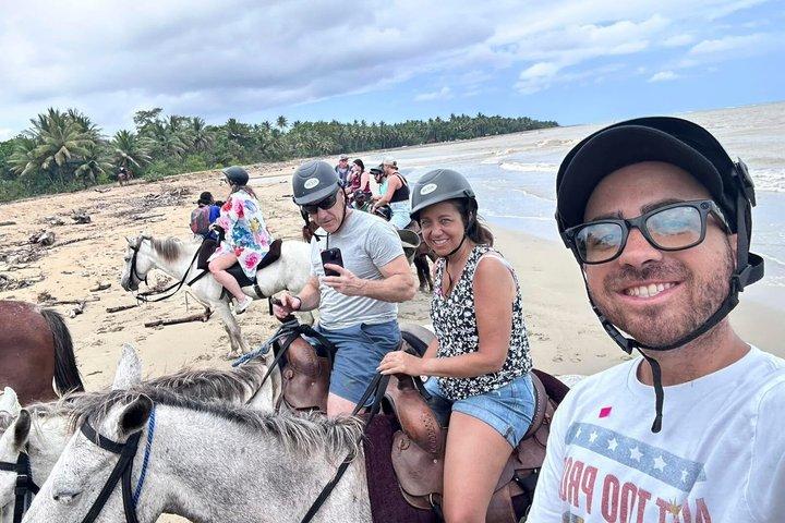 プエルトプラタでのビーチと田園地帯の乗馬アドベンチャー