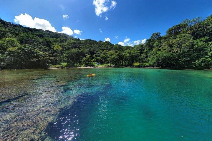 これまでとは違うパナマを発見しよう：歴史と文化を巡るガイド付きツアー