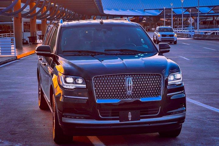 Private JAX Airport Transfer to Four Seasons Hotel Jacksonville