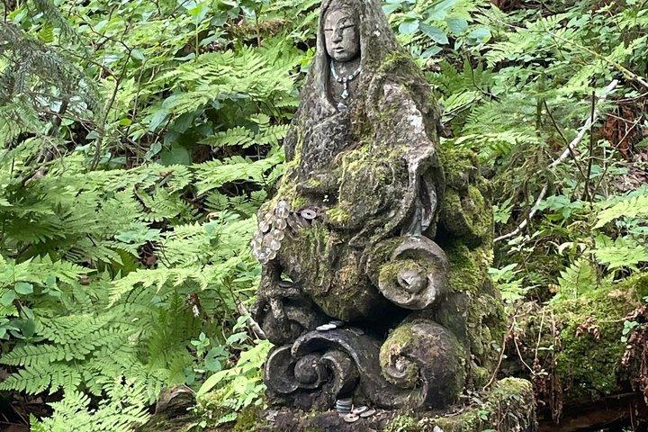 札幌と北海道のグリーンシーズンを温泉とともに1日ハイキング。