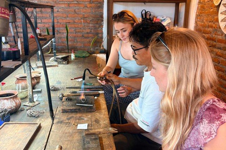 Corso di creazione di gioielli a Canggu con opzione placcata in oro