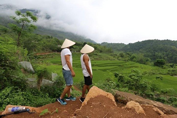マイチャウ渓谷 1日間のハノイ旧市街からの小旅行