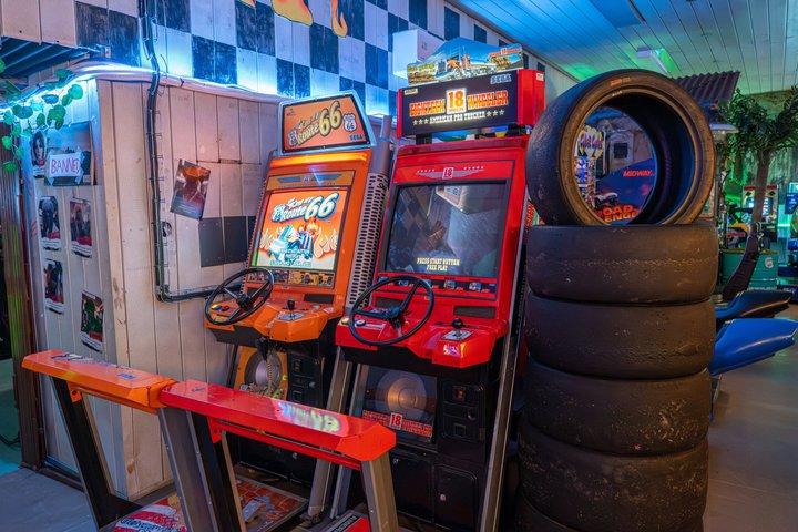 Cyber Arcade: 180 + Giochi Retro e Moderni Illimitati