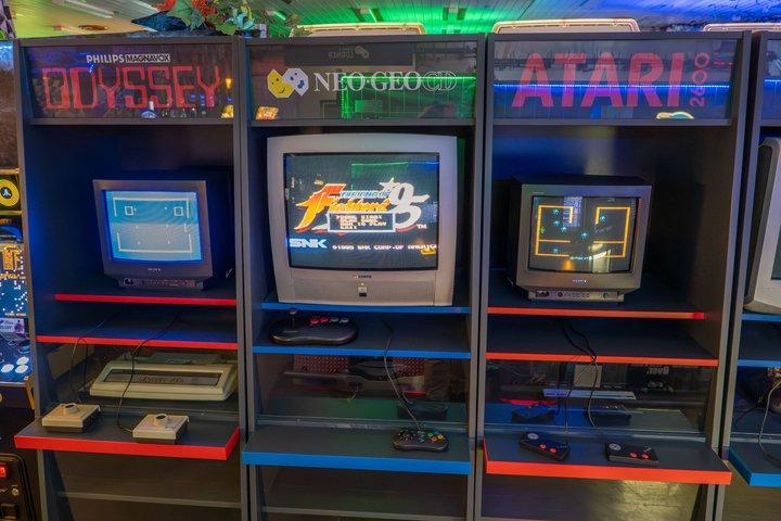Cyber Arcade: 180 + Giochi Retro e Moderni Illimitati