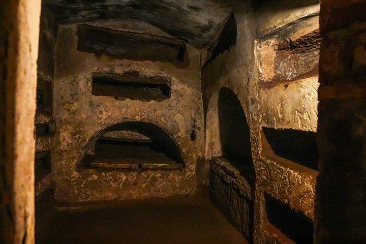 Rome Catacombs After-Hours Tour with Capuchin Crypt & Transport