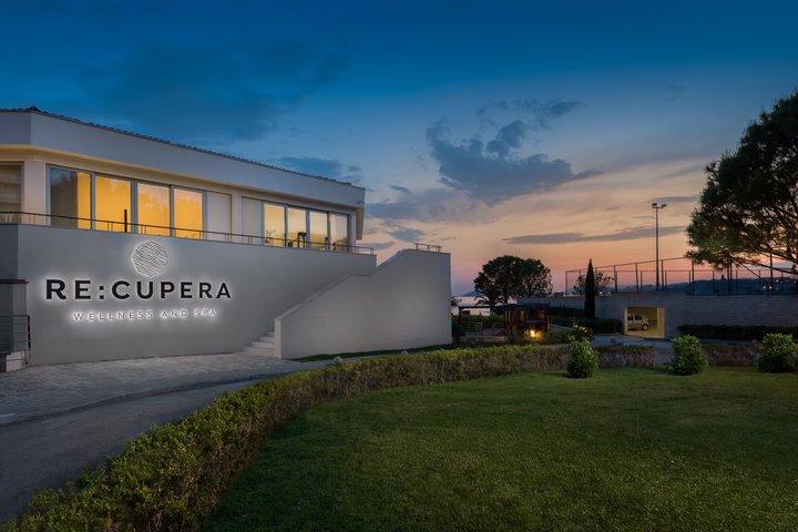 Wellness Day Pass with Pool and Beach in Split or Podstrana