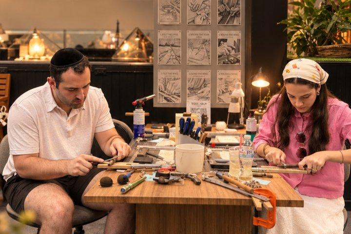 チェンマイでシルバージュエリー作り教室