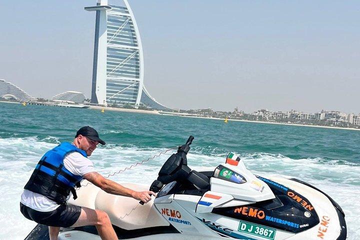 30 min de Jet Ski jusqu'au Burj Al Arab + Photos, Vidéos et Glaces gratuites