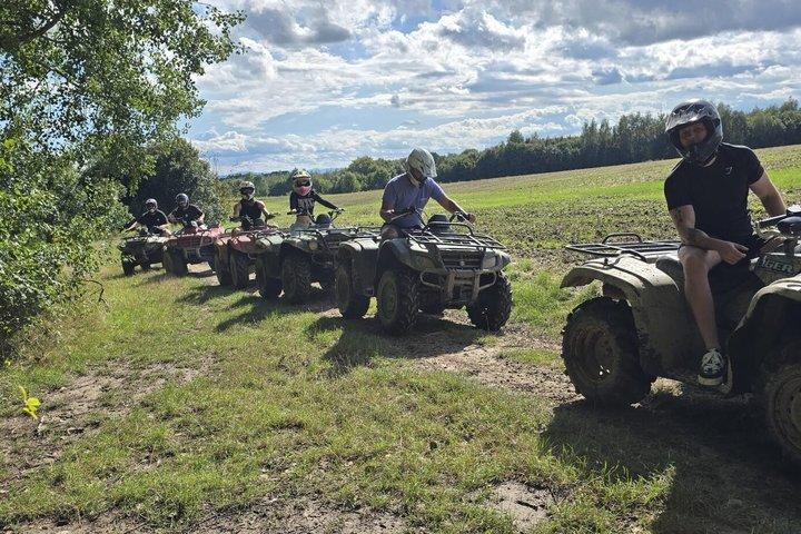 クラクフより：エクストリームクアッドバイクアドベンチャー ATV 4x4 森と丘