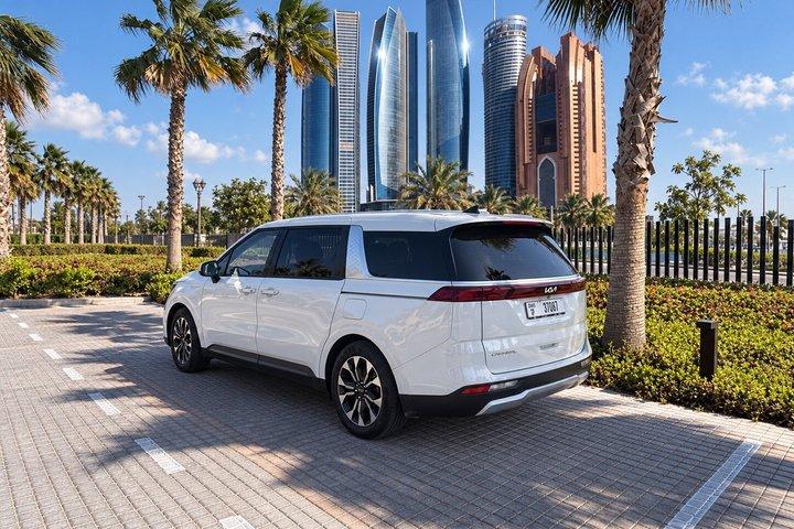 Dubai Airport Private One Way Arrival or Departure Transfer